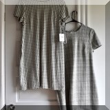 H04. Calvin Klein dresses. 
